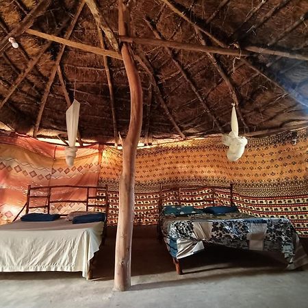 Campement Kaymba Lodge Kachiouane Buitenkant foto